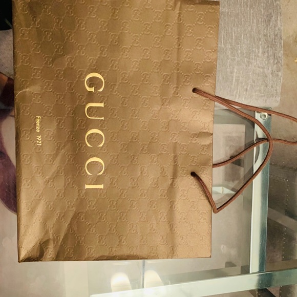 Gucci bag - Picture 2 of 2